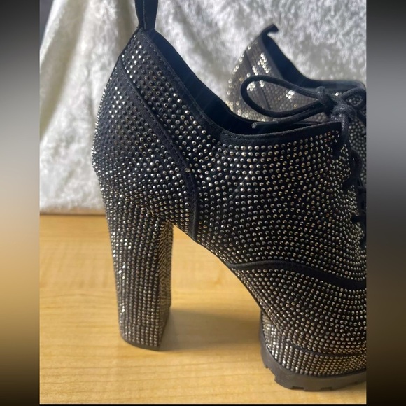 Black Studded Women's Platform Shoes - Picture 6 of 8